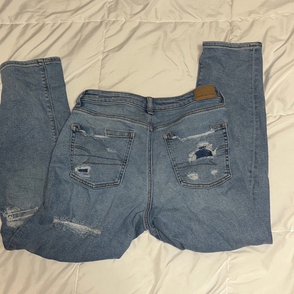 American eagle size 6 next level stretch mom jeans ripped both front and back